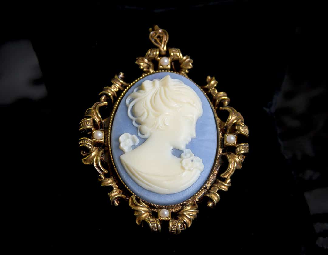 Colgante siglo XVIII de camafeo sintético ref. 52 azul