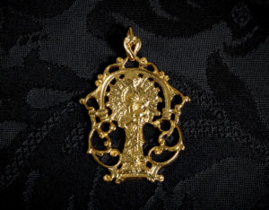 Medalla de la Virgen de la Encarnación ref. 47 oro