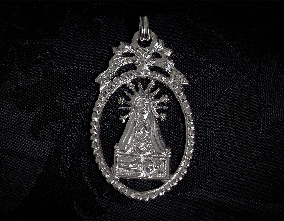 Medalla de la Virgen de la Dolorosa de Requena ref. 57 rodio