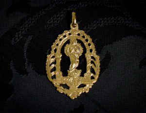 Escapulario Virgen de la Asunción y Custodia ref. 60 oro
