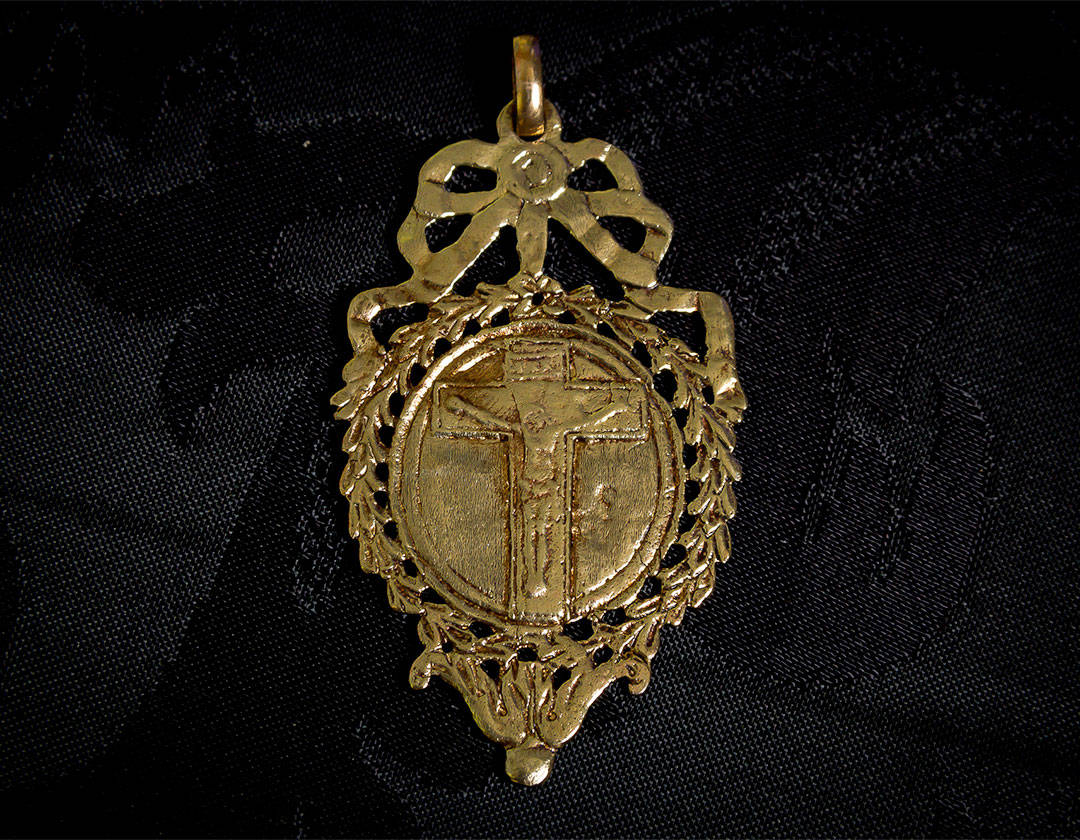 Escapulario Divina Pastora y Cristo crucificado ref. 61 bronce inglés