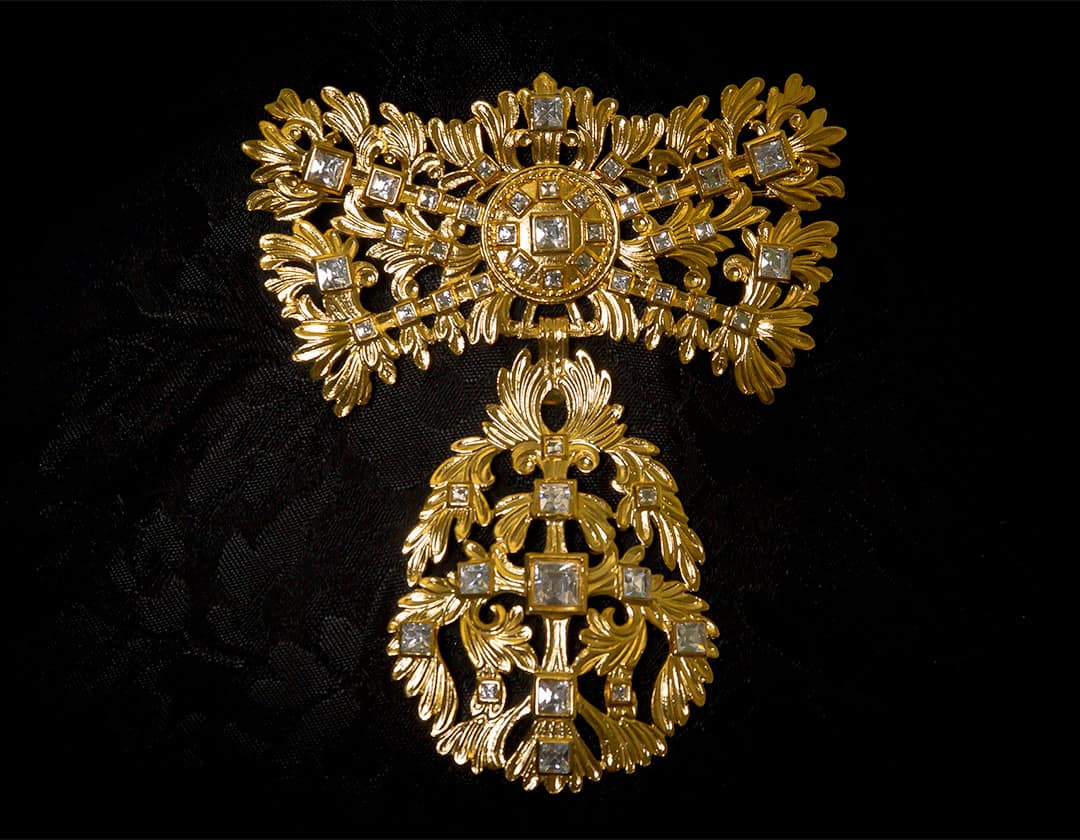 Aderezo del siglo XVIII modelo de a uno en cristal y oro ref. m142