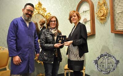 Entrega premio sorteo Aderezo Fallas 2016