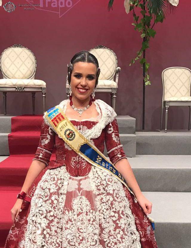 Andrea Sendra Villaplana “Reina de la Festa” de la Falla Prado de Gandía
